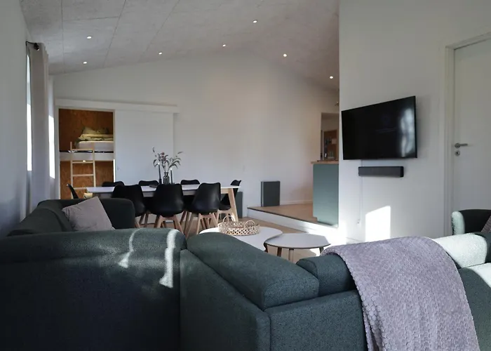 Billund Guest * グランストゥ